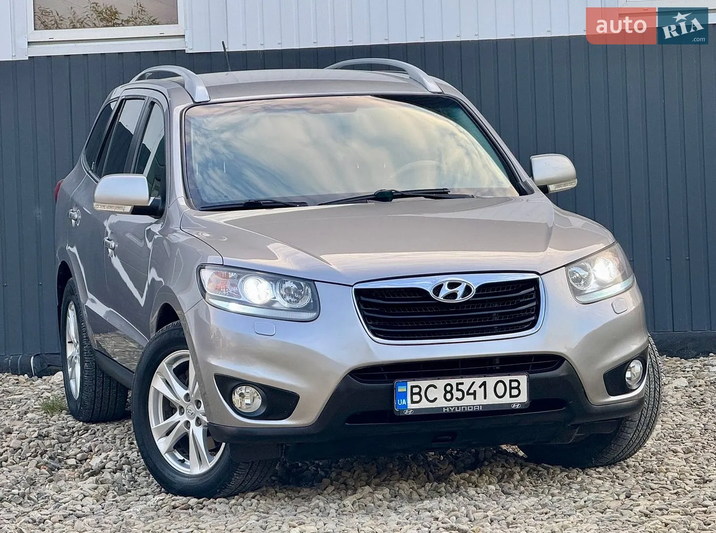 2011 Hyundai Santa Fe - мініатюра 2