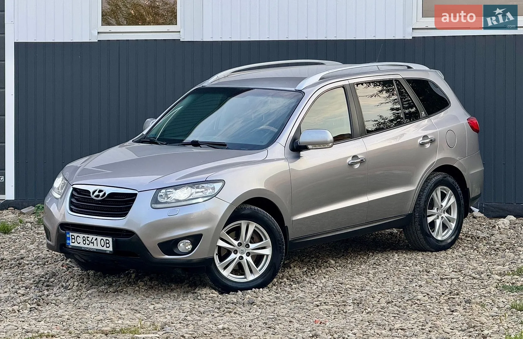 2011 Hyundai Santa Fe - мініатюра 12
