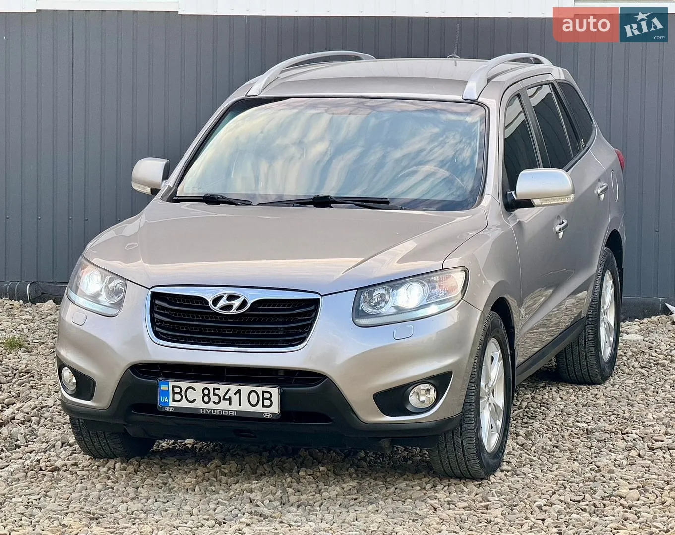 2011 Hyundai Santa Fe - мініатюра 19