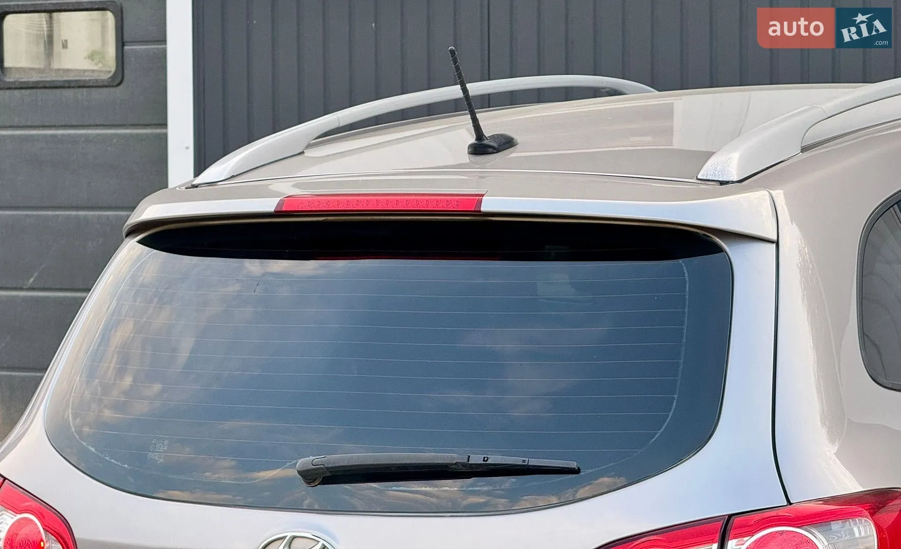 2011 Hyundai Santa Fe - мініатюра 39