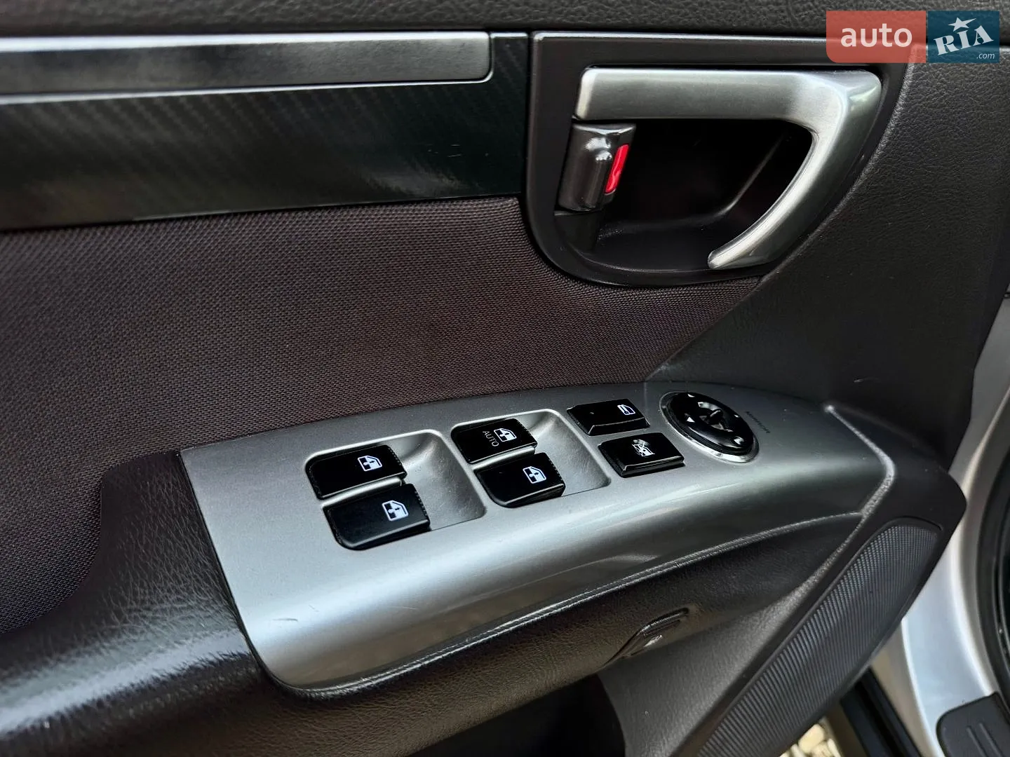 2011 Hyundai Santa Fe - мініатюра 49