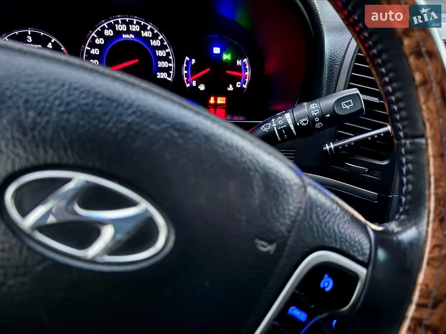 2011 Hyundai Santa Fe - мініатюра 63