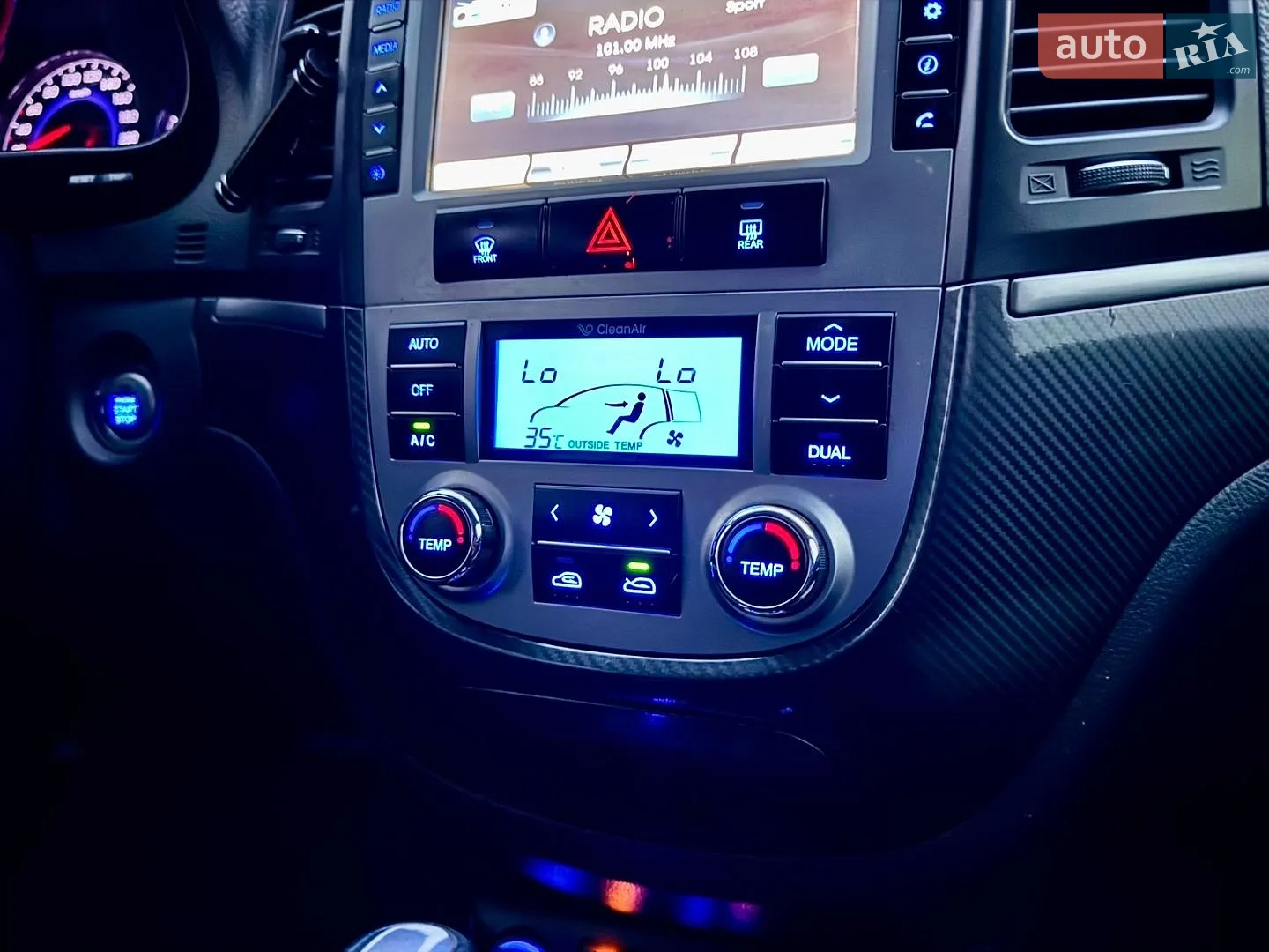 2011 Hyundai Santa Fe - мініатюра 69
