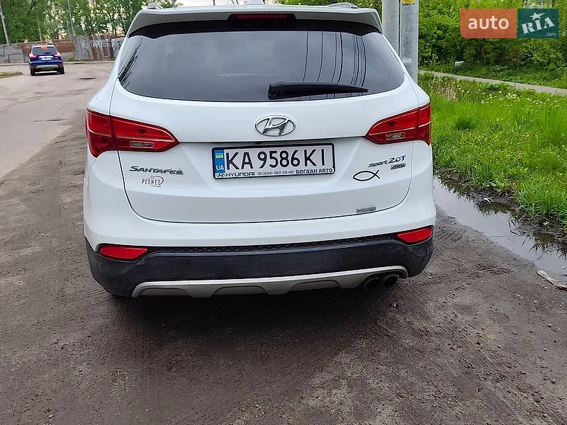 Hyundai Santa FE