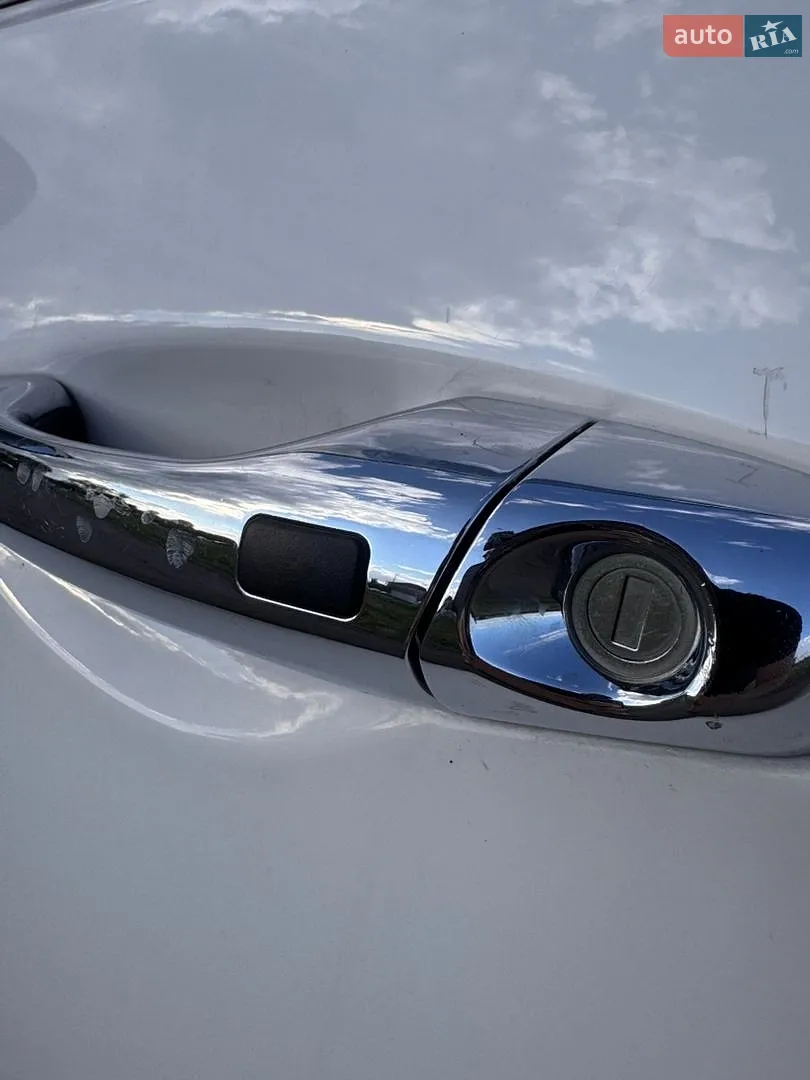 2013 Hyundai Santa Fe - мініатюра 31