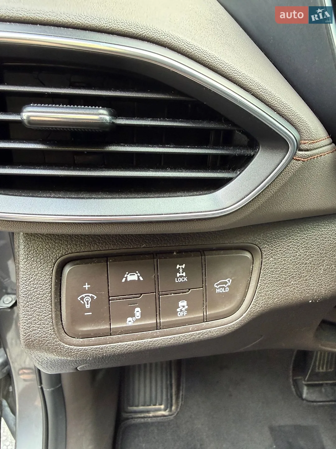 2019 Hyundai Santa Fe - мініатюра 15