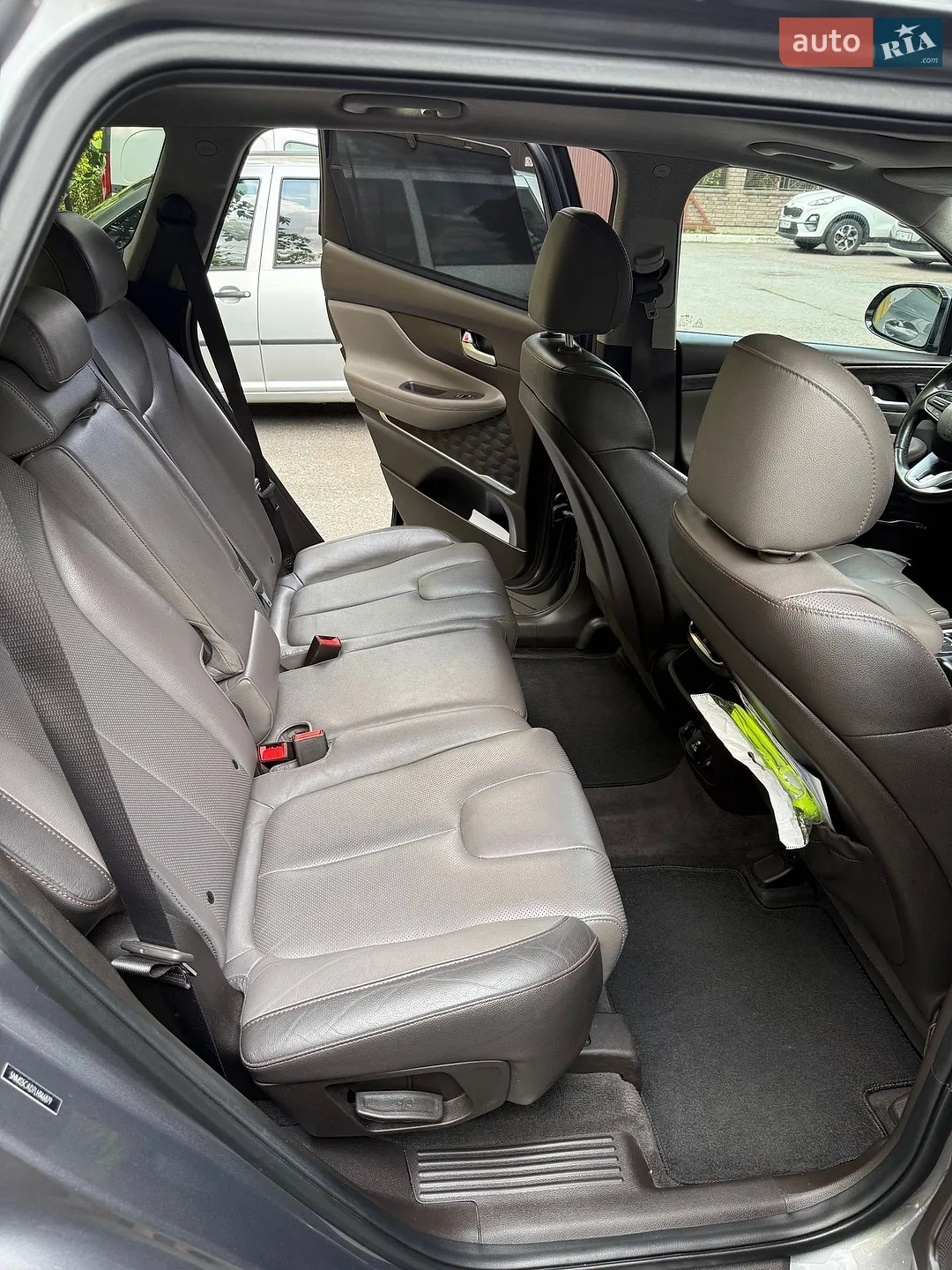 2019 Hyundai Santa Fe - мініатюра 18