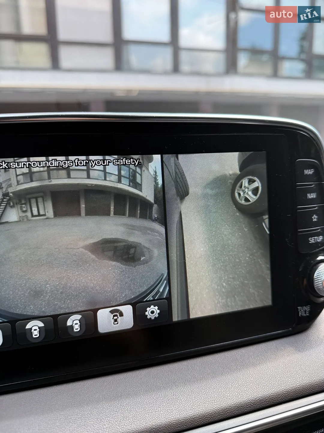 2019 Hyundai Santa Fe - мініатюра 32