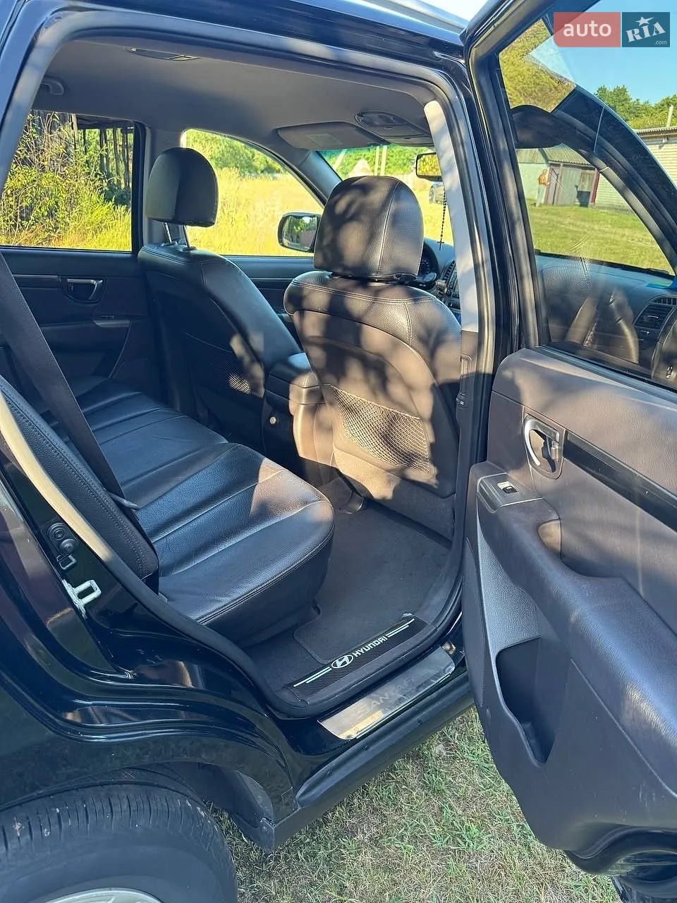 2011 Hyundai Santa Fe - мініатюра 16