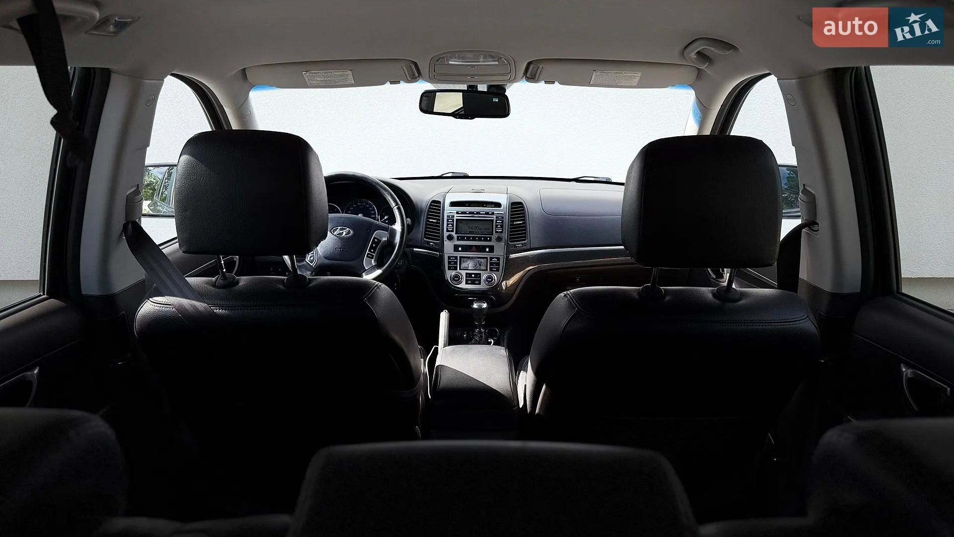 2010 Hyundai Santa Fe - мініатюра 16