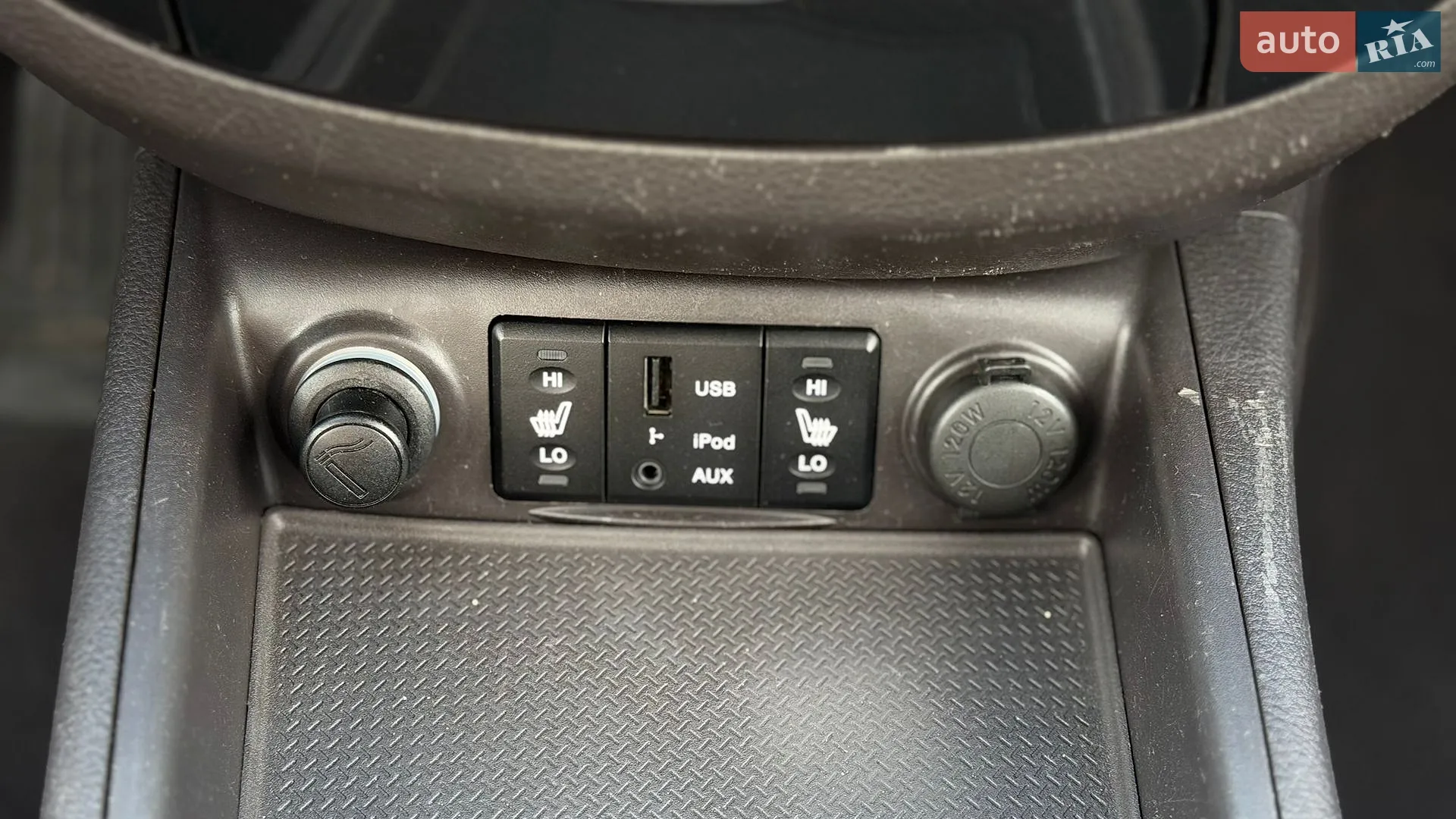 2010 Hyundai Santa Fe - мініатюра 22