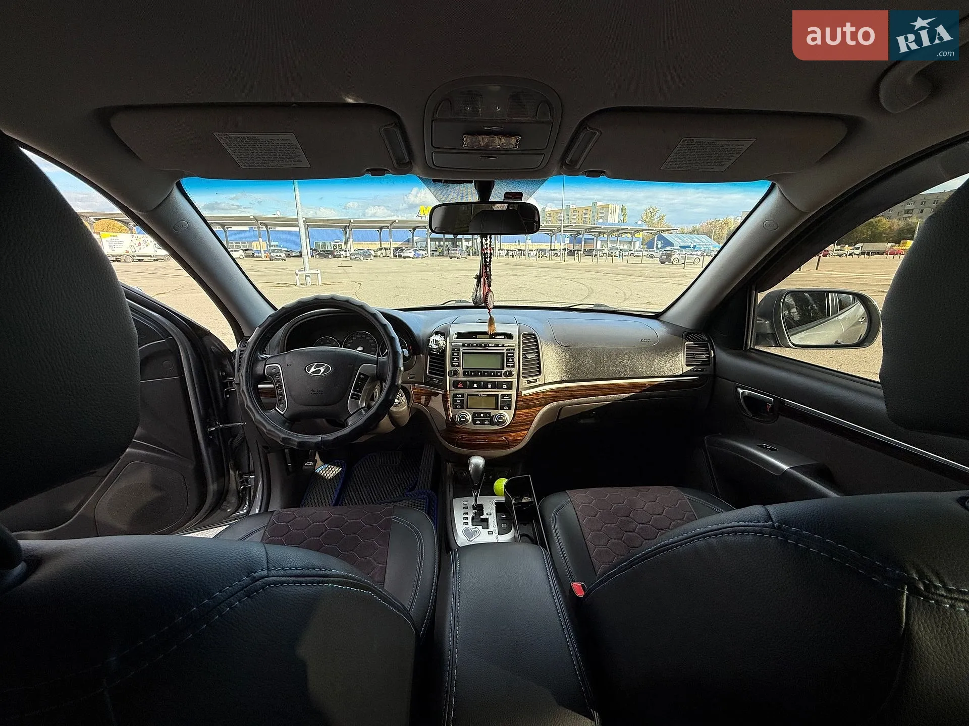 2012 Hyundai Santa Fe - мініатюра 12
