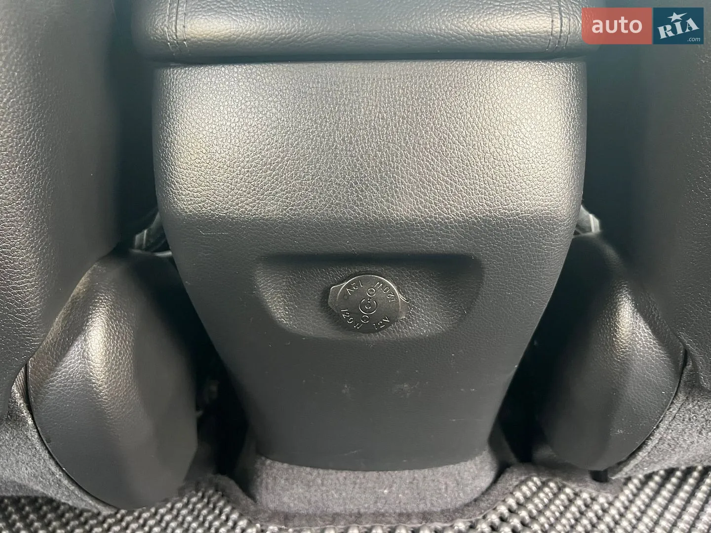 2013 Hyundai Santa Fe - мініатюра 36