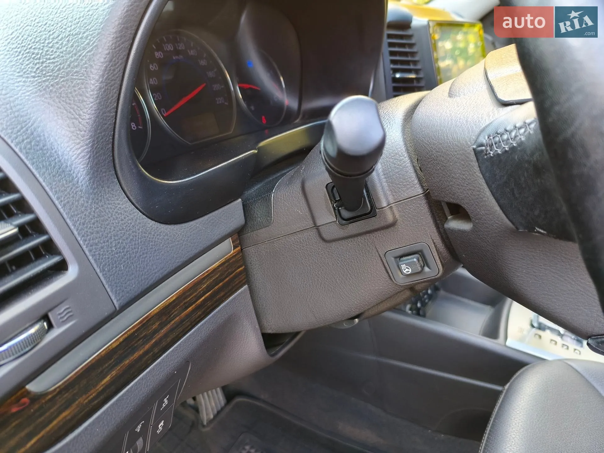 2011 Hyundai Santa Fe - мініатюра 28