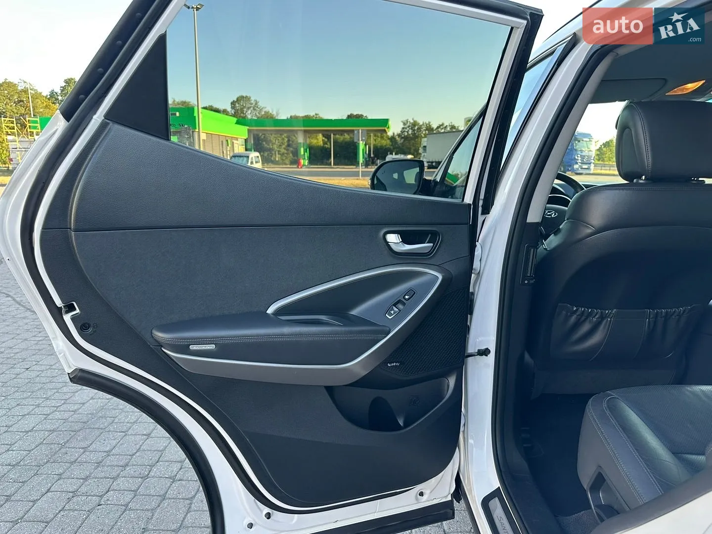 2015 Hyundai Santa Fe - мініатюра 10