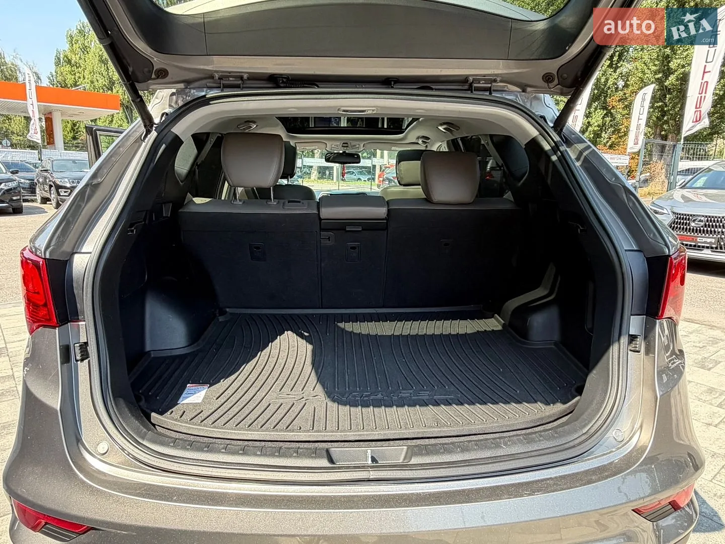 2016 Hyundai Santa Fe - мініатюра 31