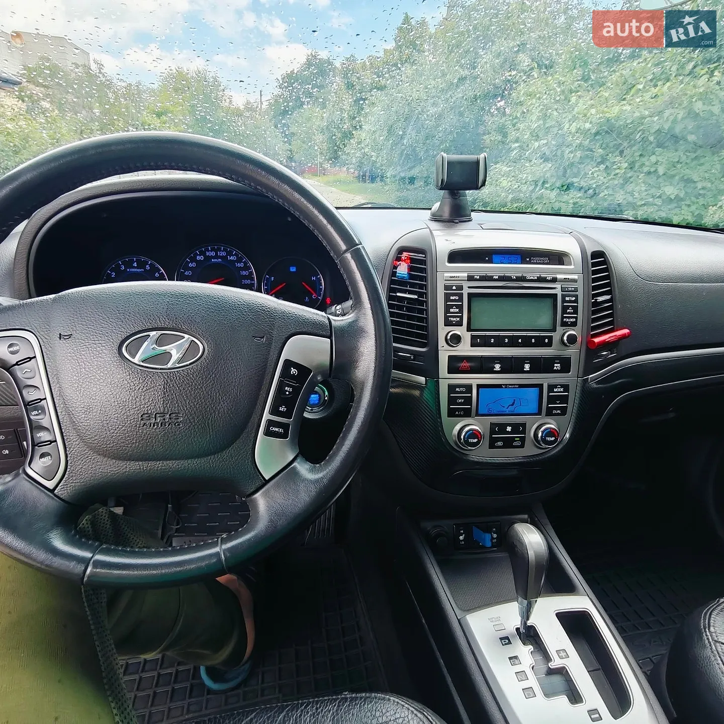 2011 Hyundai Santa Fe - мініатюра 11