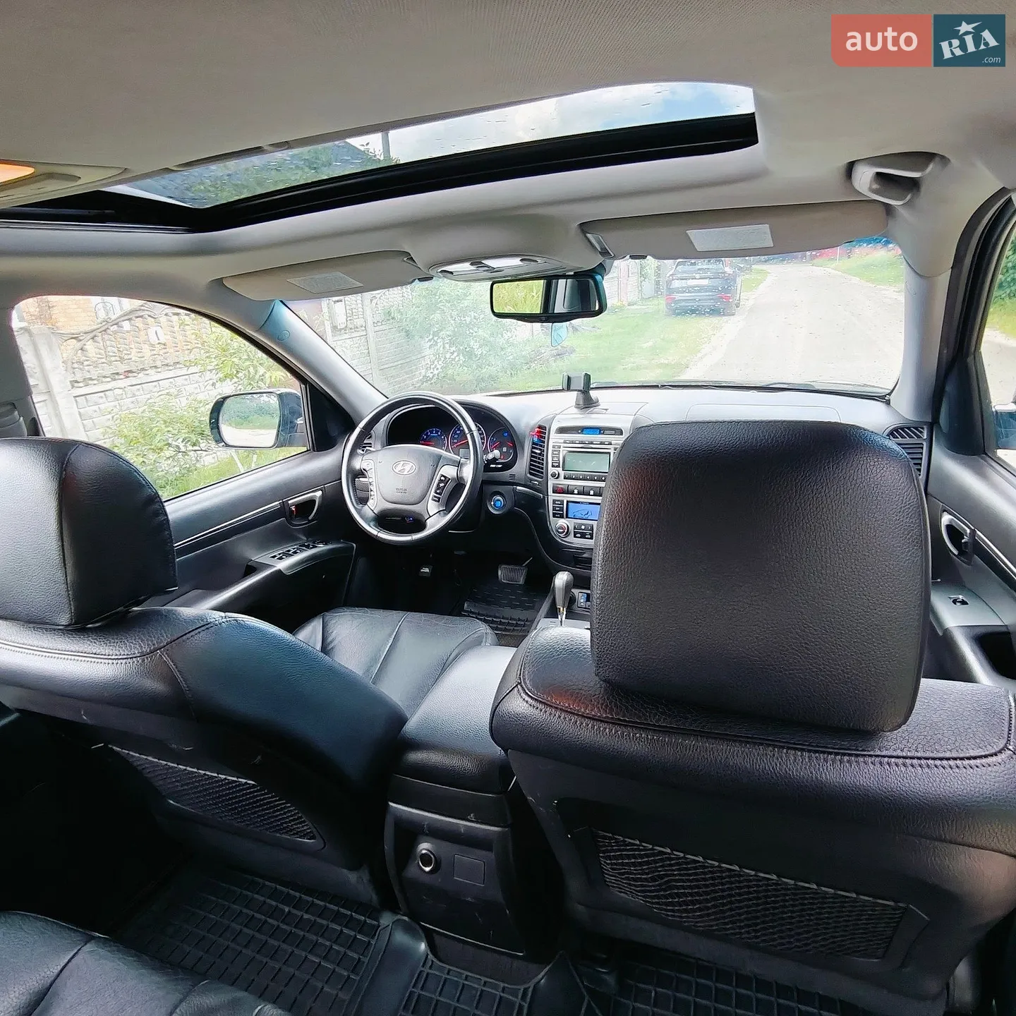 2011 Hyundai Santa Fe - мініатюра 20