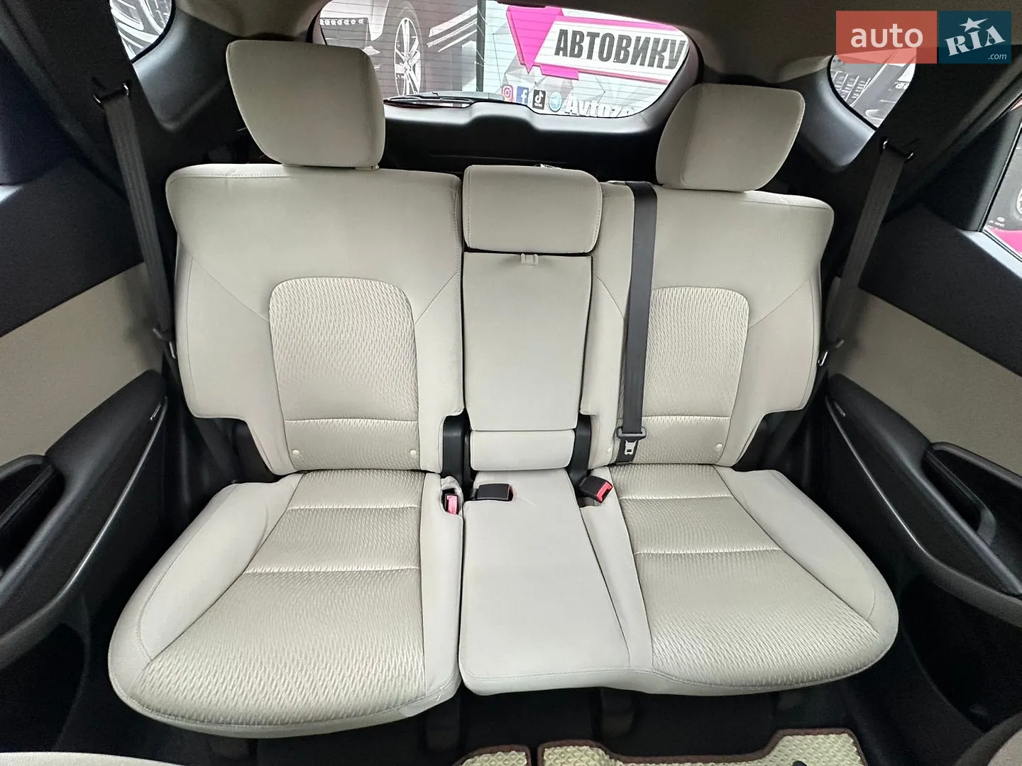 2015 Hyundai Santa Fe - мініатюра 22