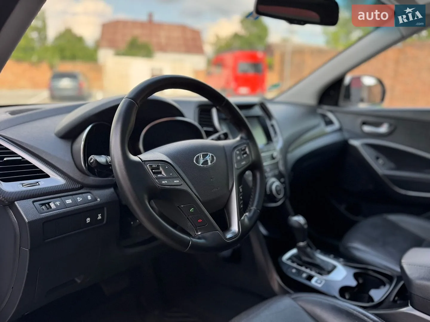 2015 Hyundai Santa Fe - мініатюра 17