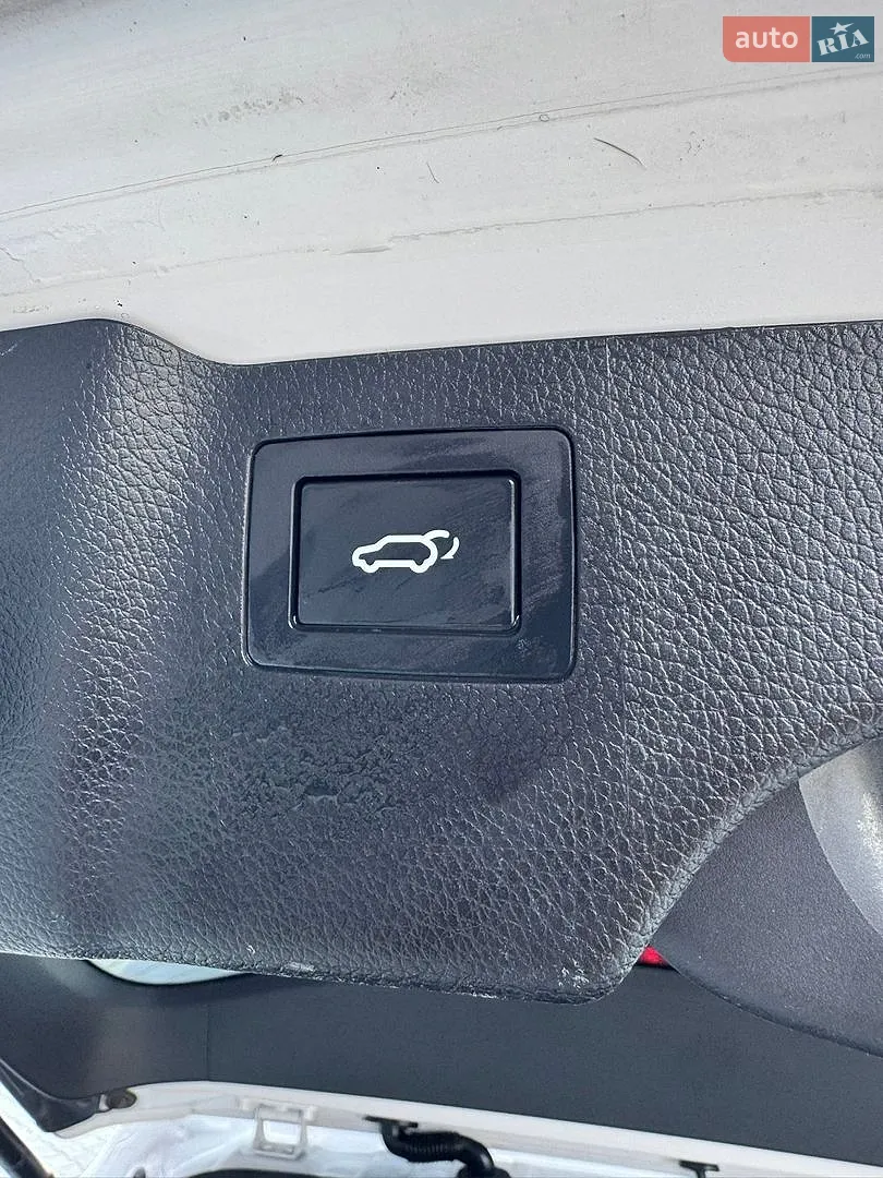 2015 Hyundai Santa Fe - мініатюра 23