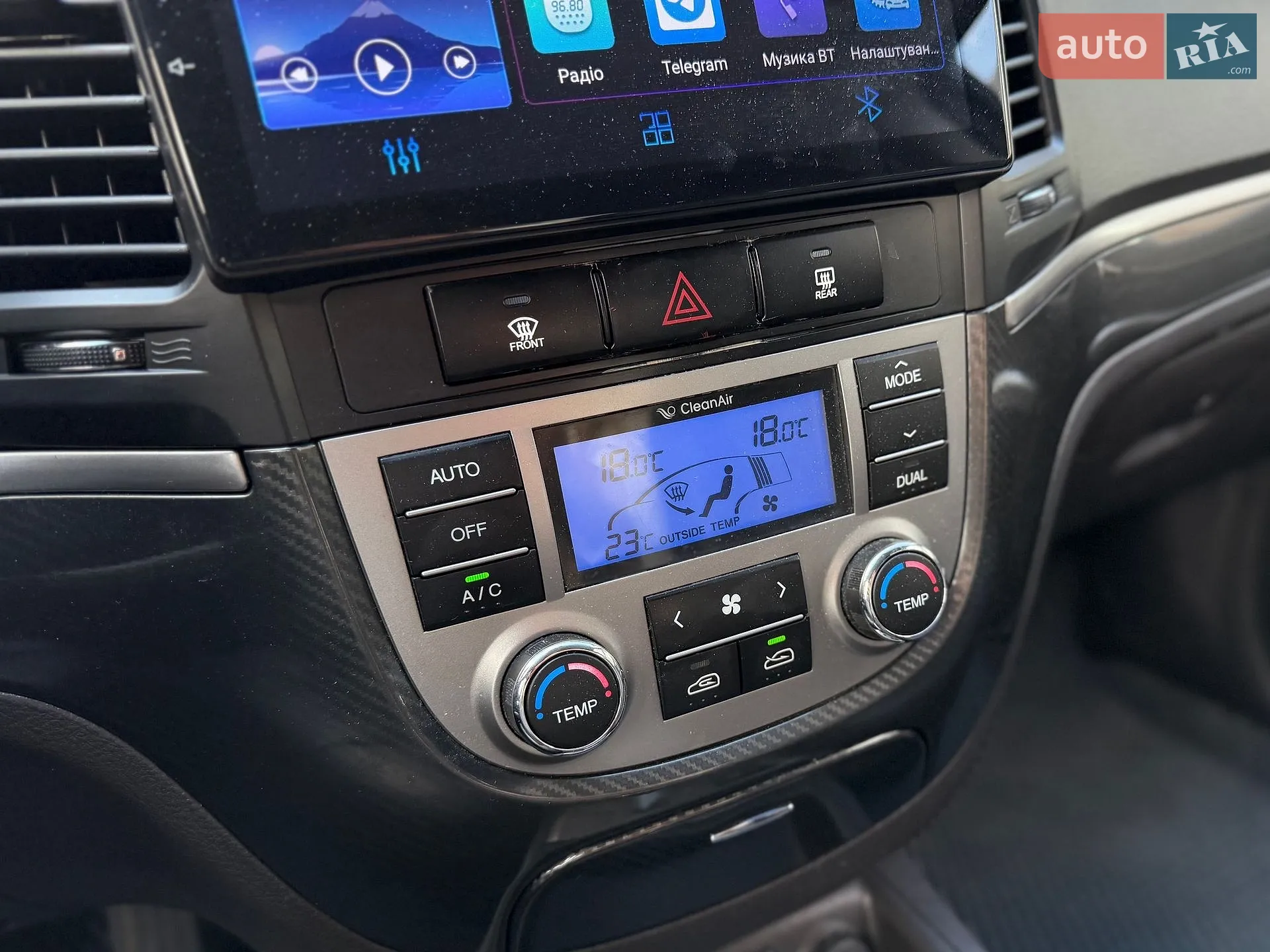 2011 Hyundai Santa Fe - мініатюра 41