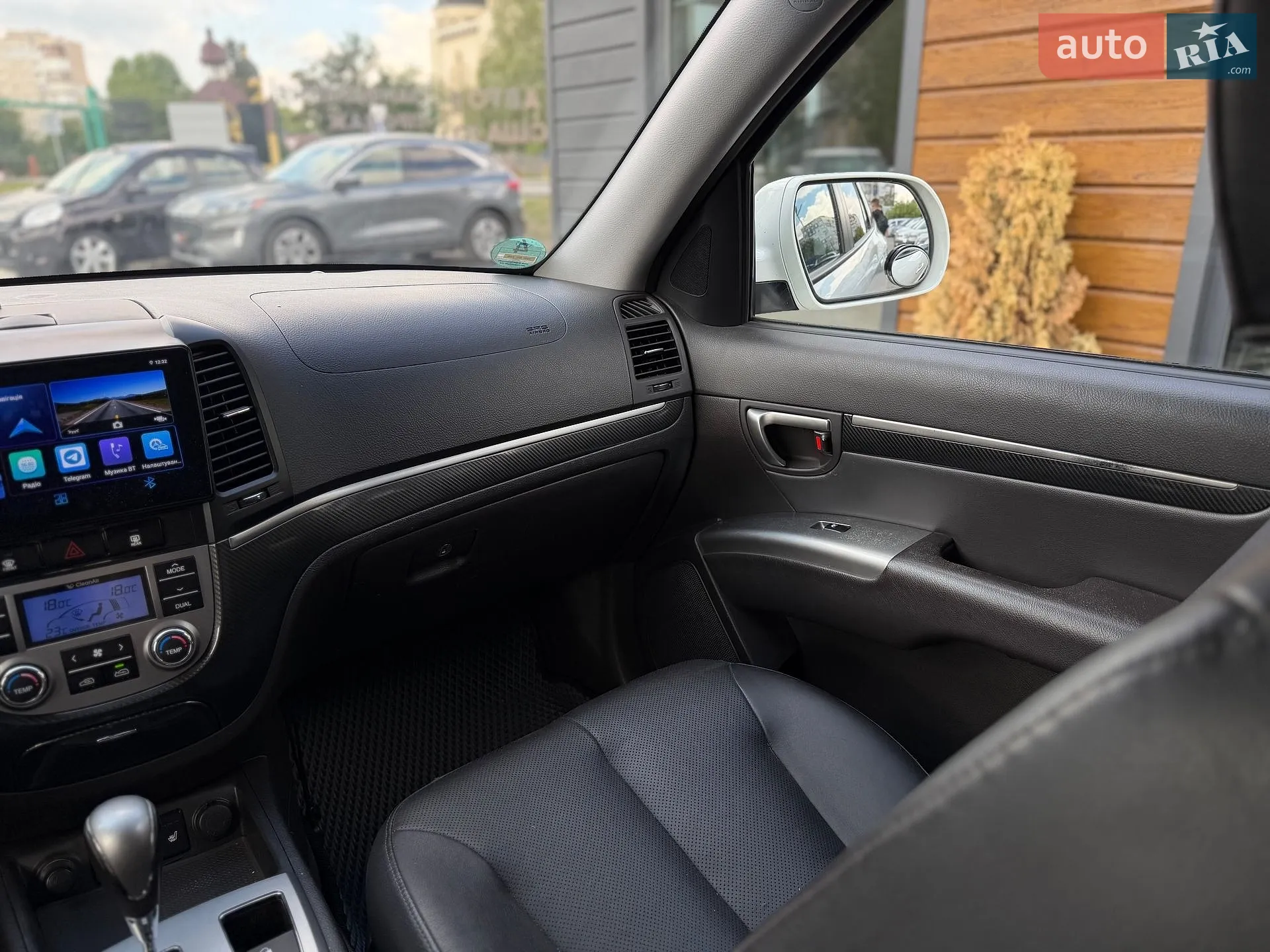 2011 Hyundai Santa Fe - мініатюра 44