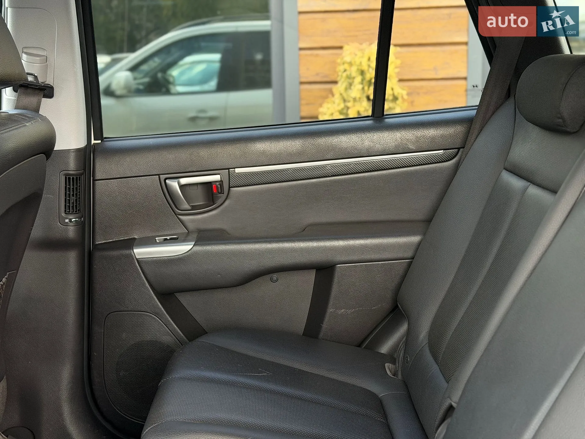 2011 Hyundai Santa Fe - мініатюра 48