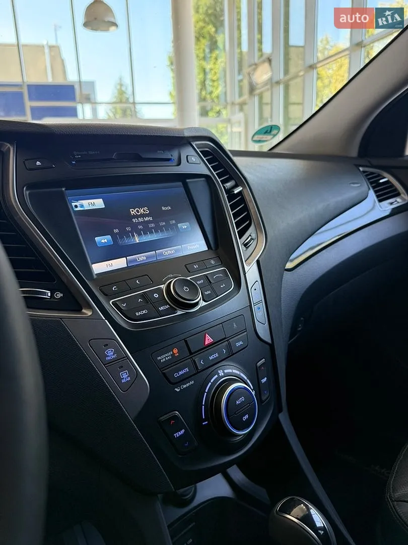 2015 Hyundai Santa Fe - мініатюра 26