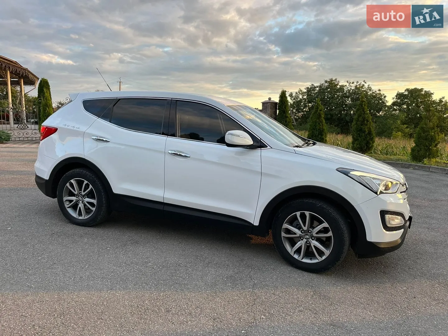 2012 Hyundai Santa Fe - мініатюра 11