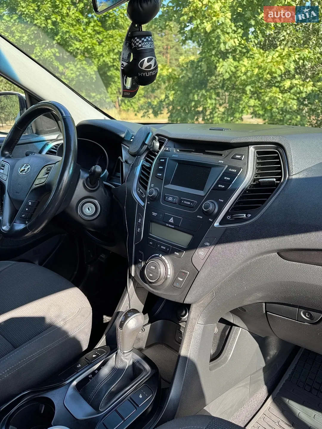 2014 Hyundai Santa Fe - мініатюра 17