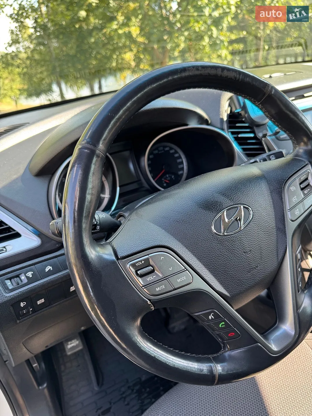 2014 Hyundai Santa Fe - мініатюра 22