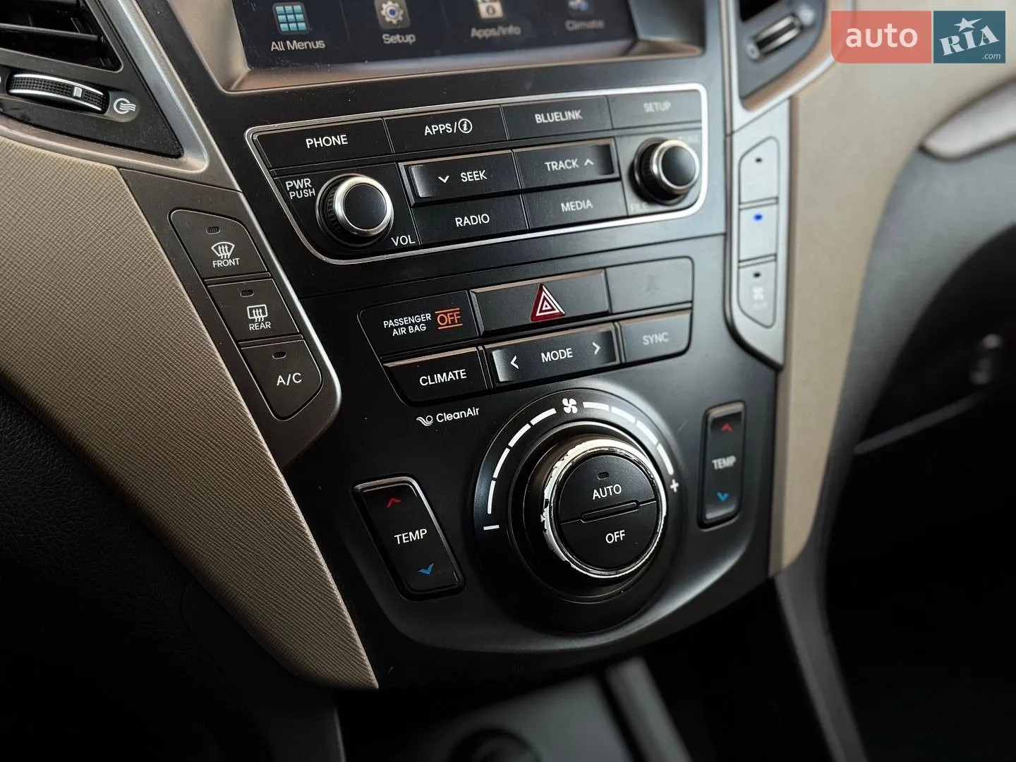 2016 Hyundai Santa Fe - мініатюра 14