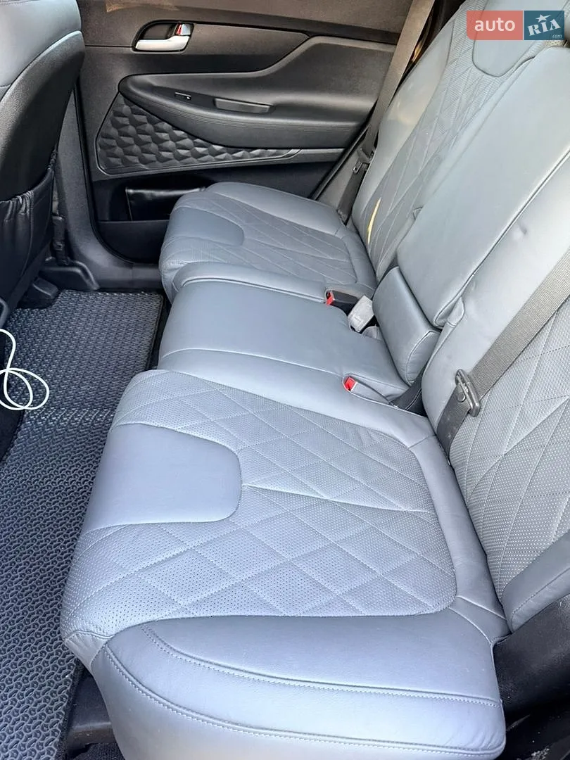 2018 Hyundai Santa Fe - мініатюра 8