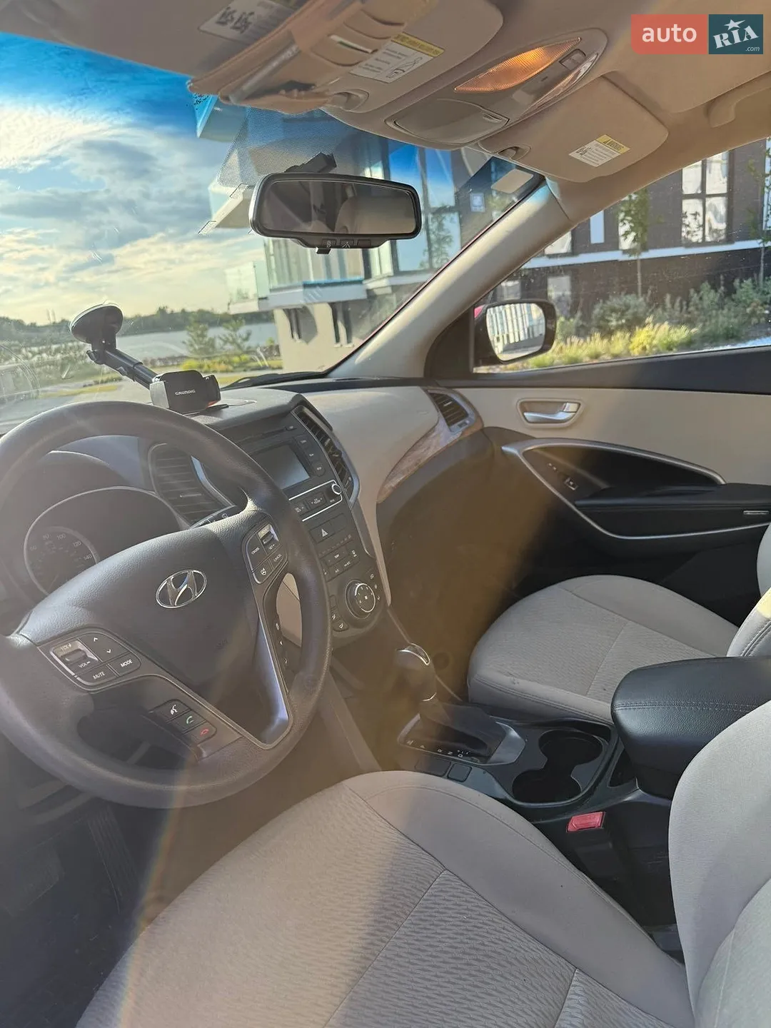 2015 Hyundai Santa Fe - мініатюра 10