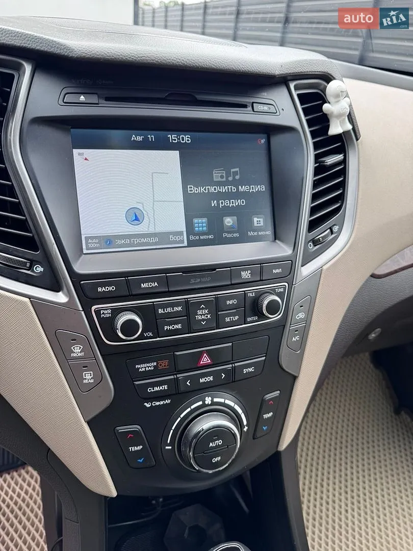 2017 Hyundai Santa Fe - мініатюра 23