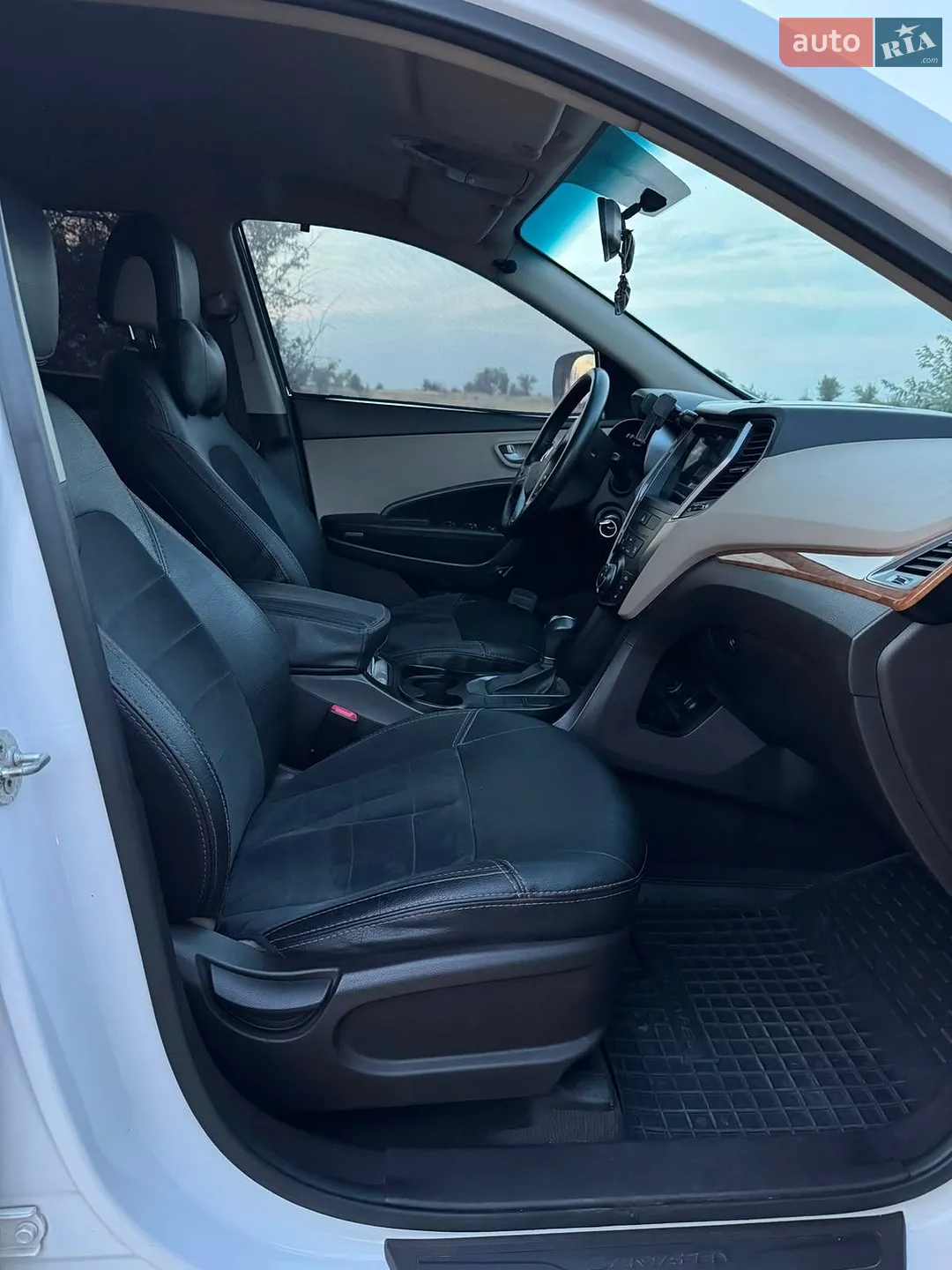 2014 Hyundai Santa Fe - мініатюра 14