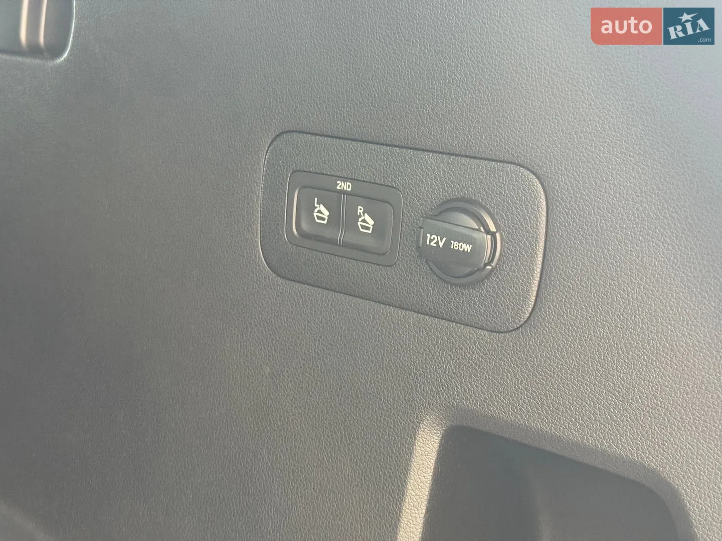 2020 Hyundai Santa Fe - мініатюра 21