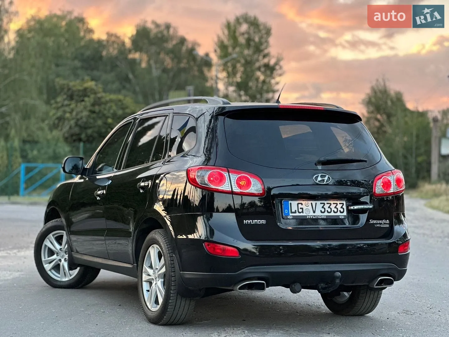 2010 Hyundai Santa Fe - мініатюра 16