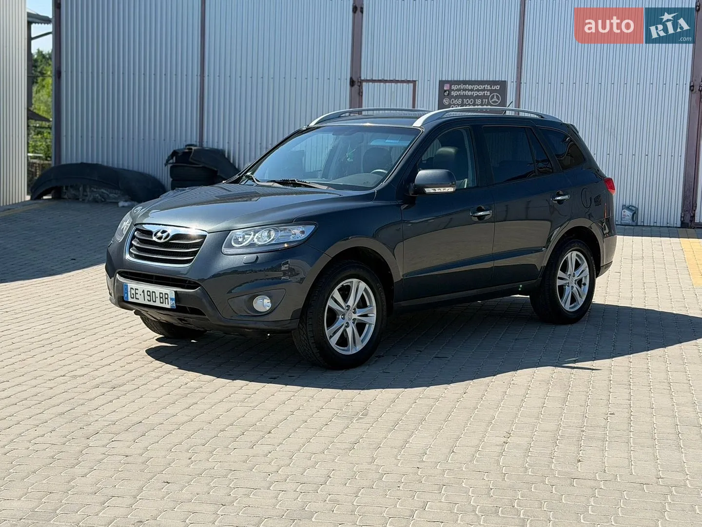2011 Hyundai Santa Fe - мініатюра 8