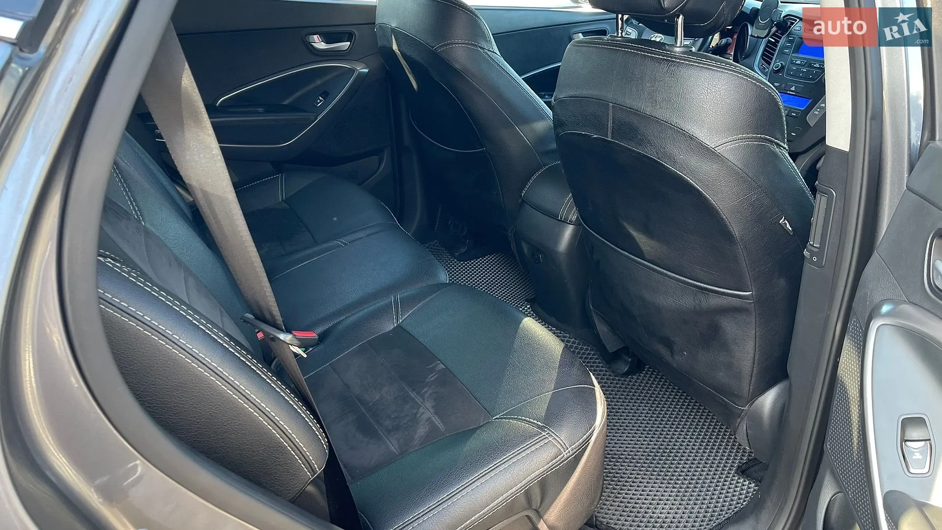 2014 Hyundai Santa Fe - мініатюра 13
