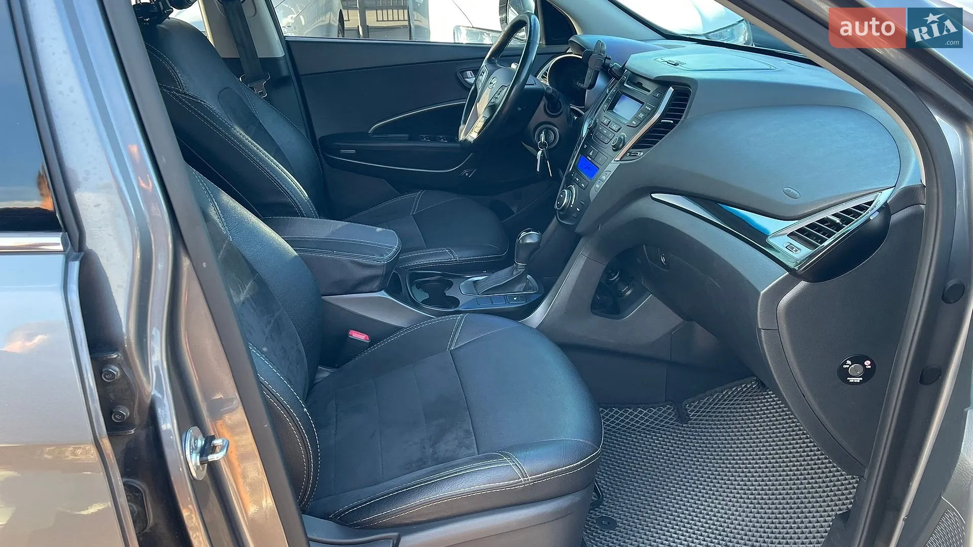 2014 Hyundai Santa Fe - мініатюра 15