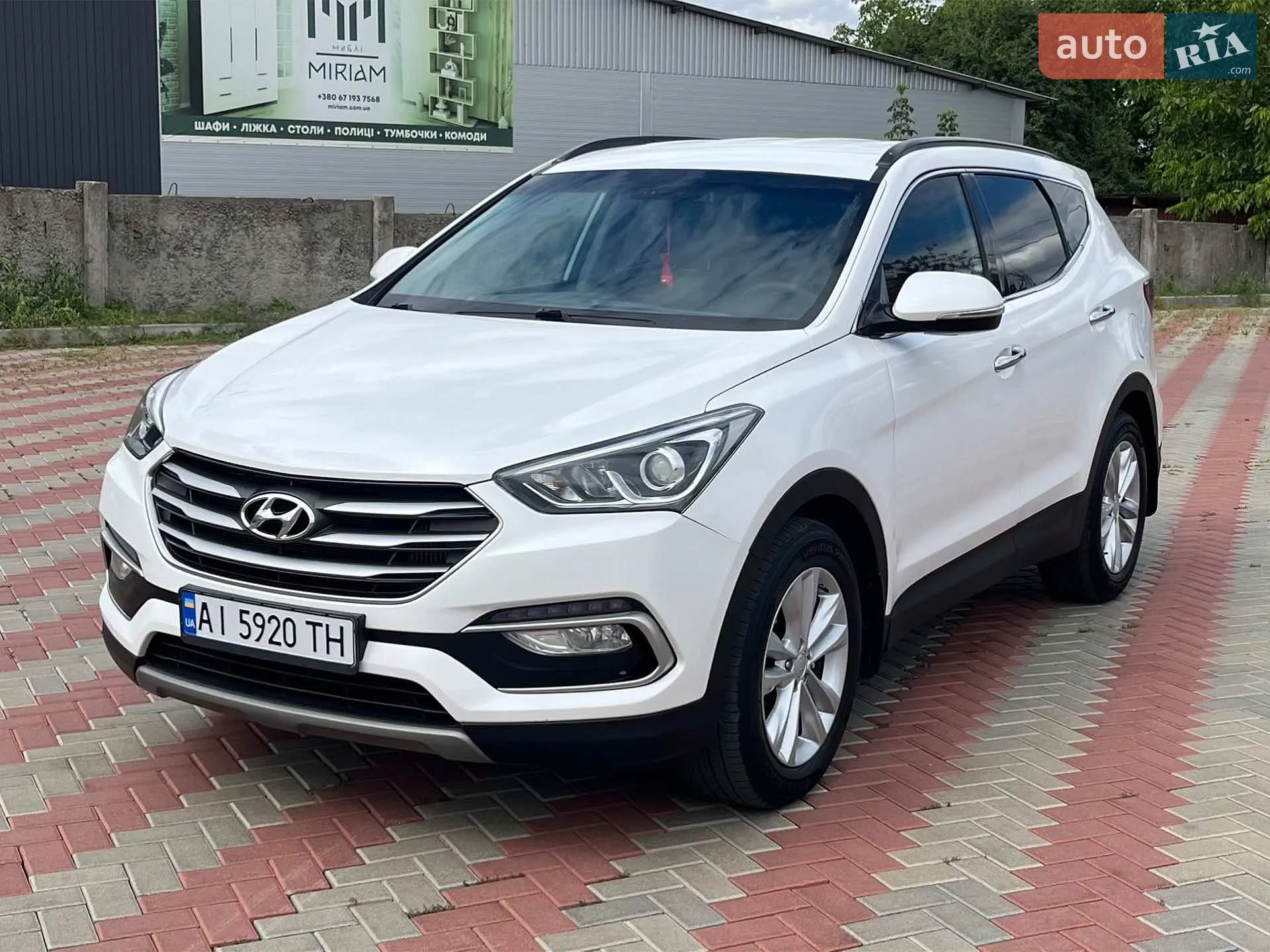 2017 Hyundai Santa Fe - фото 1