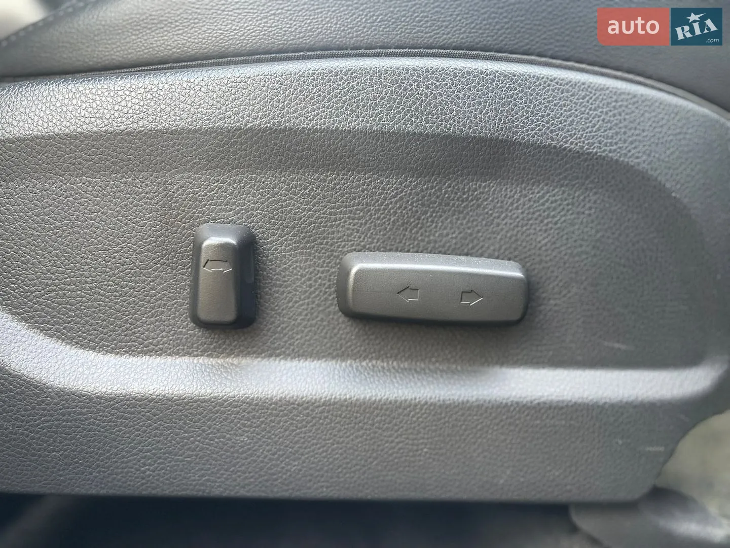 2015 Hyundai Santa Fe - мініатюра 24