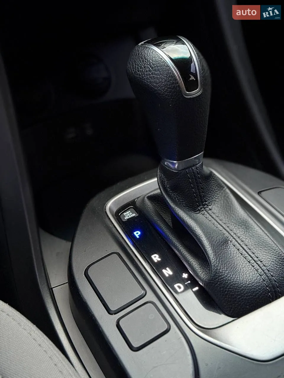 2017 Hyundai Santa Fe - мініатюра 20