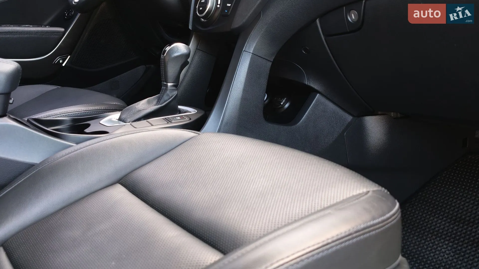 2016 Hyundai Santa Fe - мініатюра 43