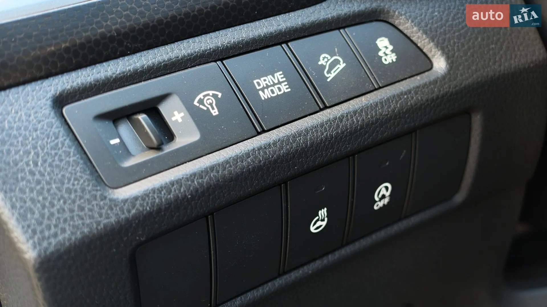 2016 Hyundai Santa Fe - мініатюра 47