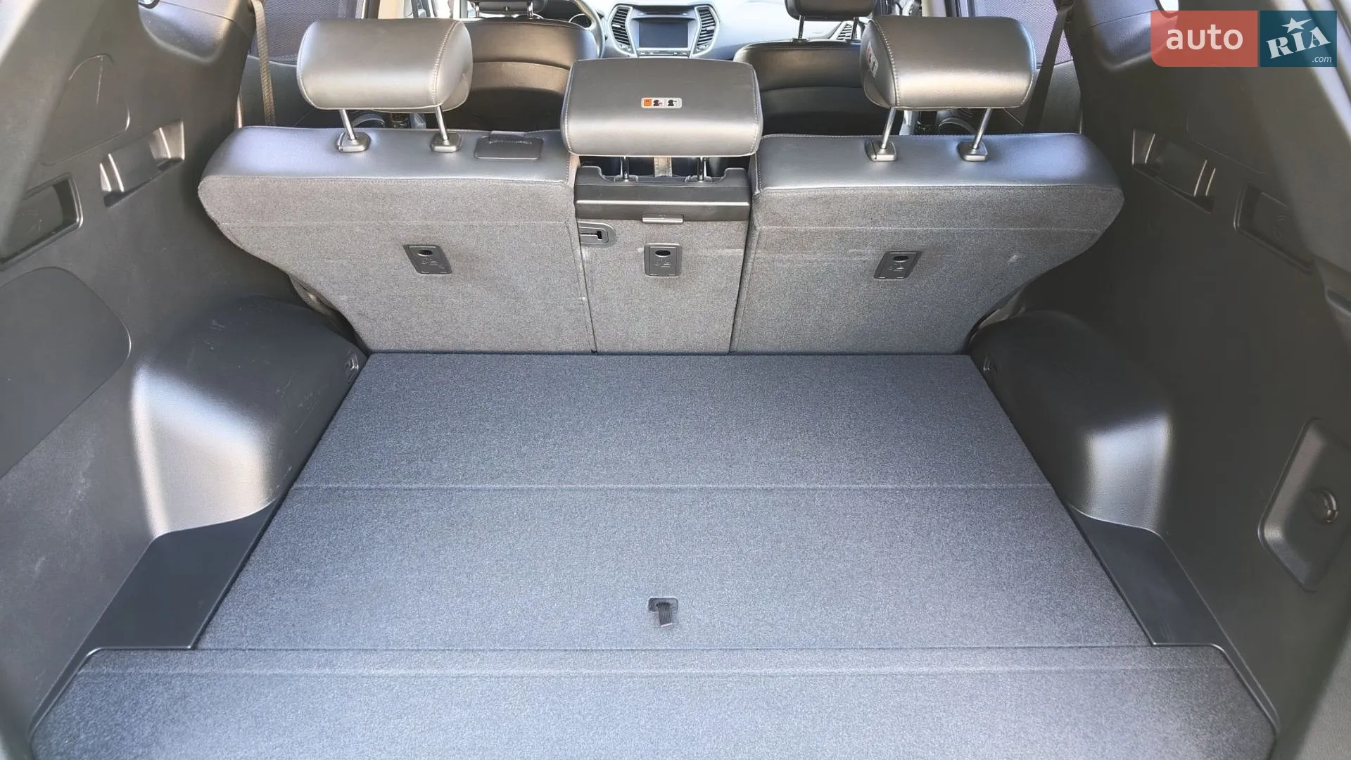 2016 Hyundai Santa Fe - мініатюра 79