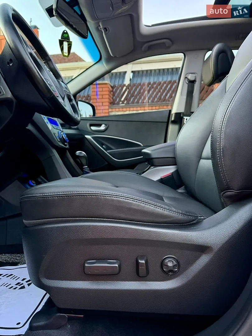 2013 Hyundai Santa Fe - мініатюра 31