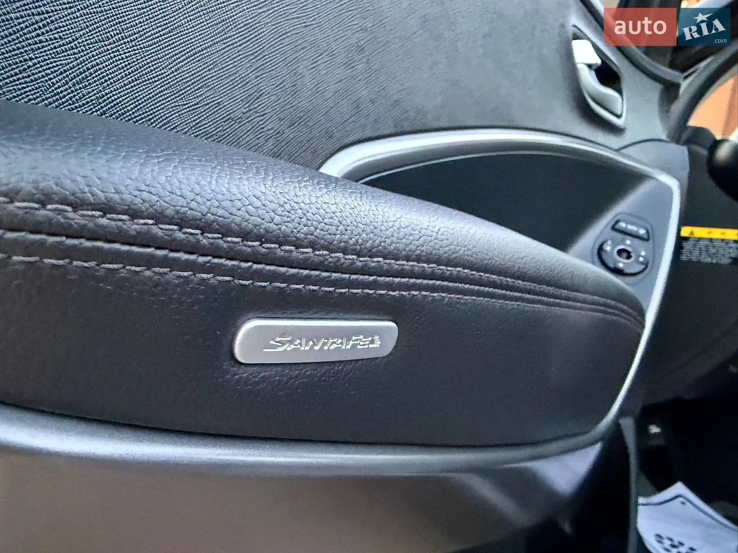 2013 Hyundai Santa Fe - мініатюра 30
